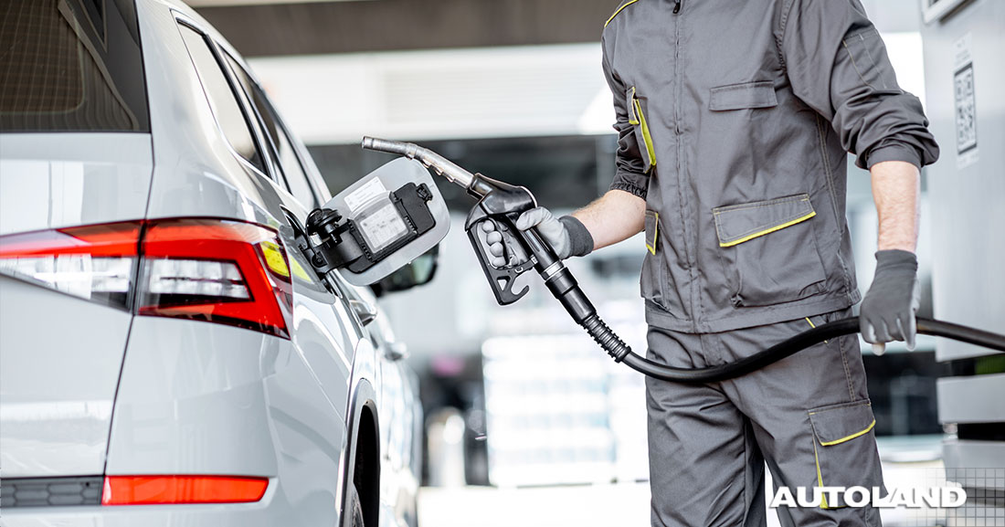 ¿Qué pasa si cargan el combustible equivocado en mi auto? Thumbnail
